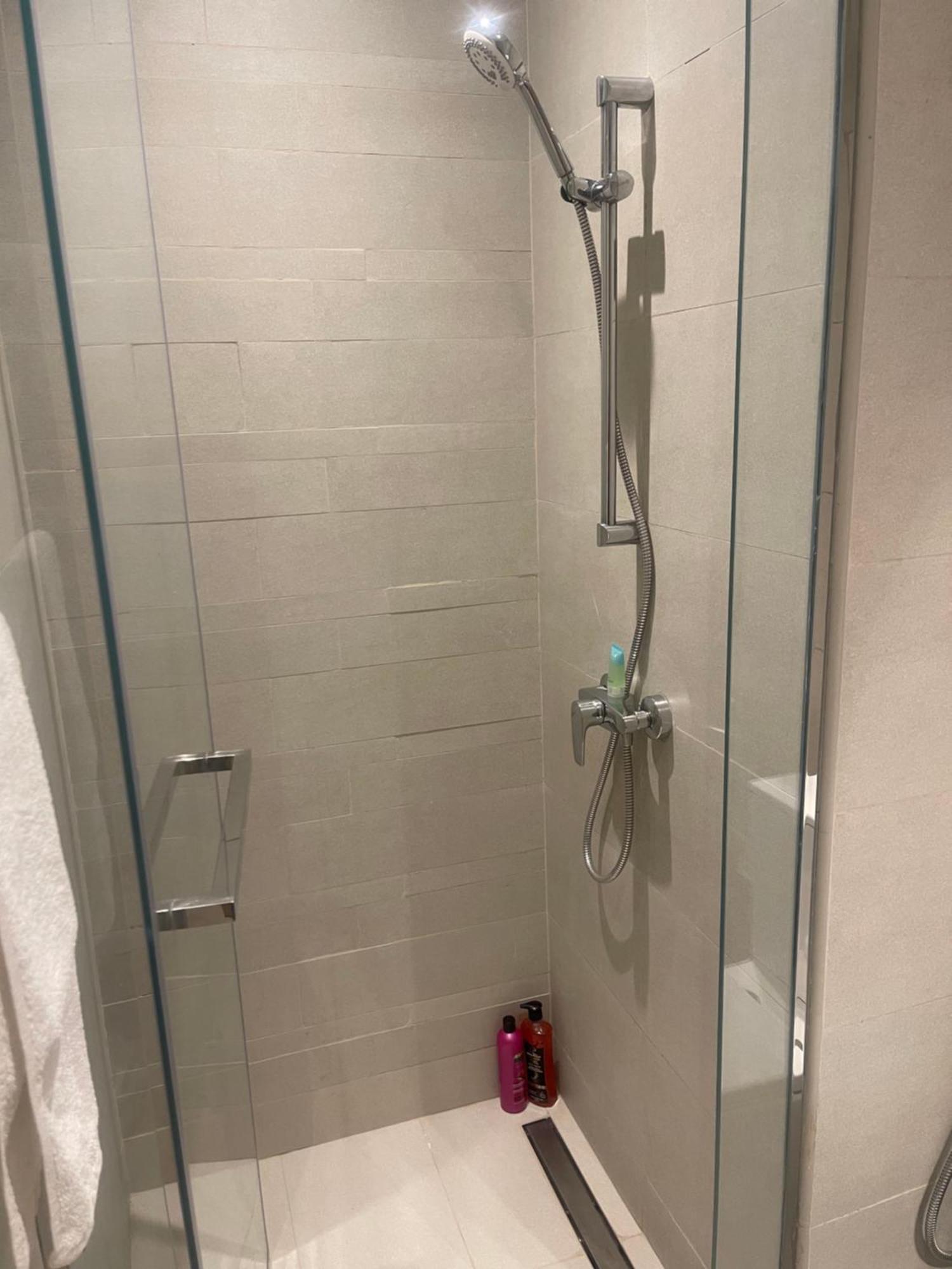 Amazing In Azizi Riviera 15 Apartment